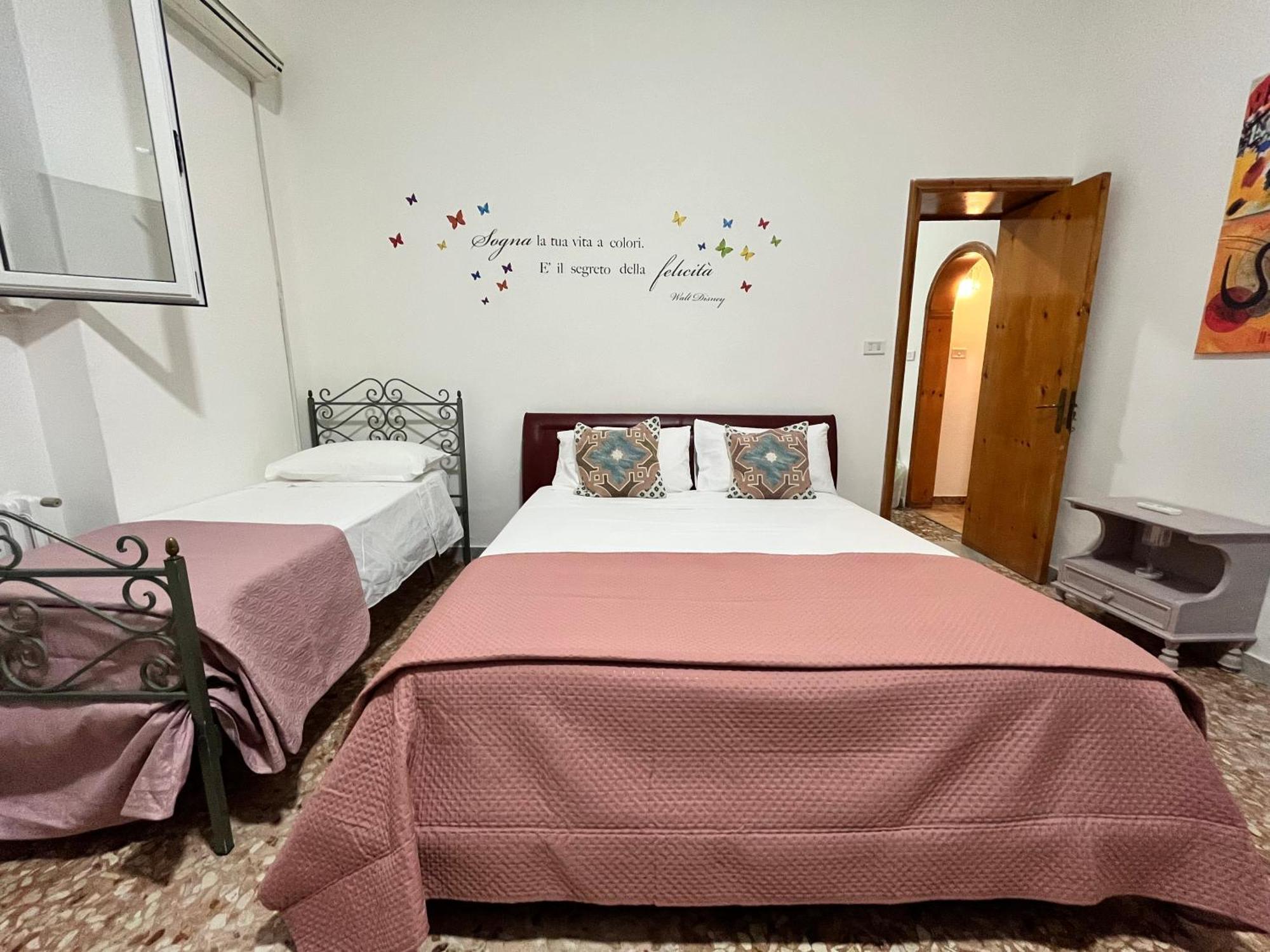 Ercoles House Apartment Бриндизи Екстериор снимка